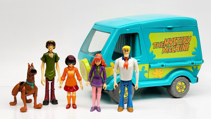 Scooby-Doo Mystery Machine 5" action figure lot (no package)