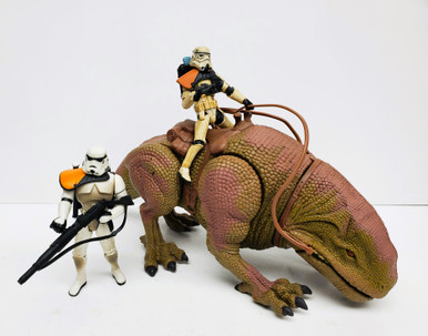 Kenner Star Wars POTF Tatooine Dewback and Sandtrooper Lot (no