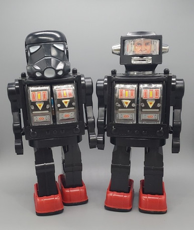 Amico (1979) GALAXY WARRIOR and MOON EXPLORER Robot set