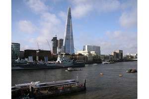 Shangri-La Hotel At the Shard, London, Across The Thames Shangri-La Hotel At the Shard, London, Across The Thames