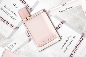 Her Eau De Parfum By Burberry Her Eau De Parfum By Burberry