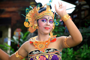 Dancing Girl at Tirtagangga Water Palace Dancing Girl at Tirtagangga Water Palace