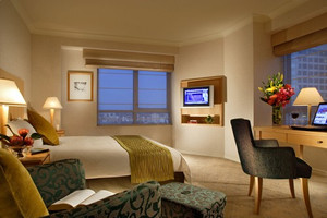 Swissotel Sydney Classic King Room Swissotel Sydney Classic King Room