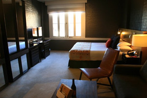 Harbour Rocks Hotel Studio Suite 	Photo: Ben Hall