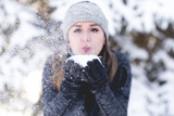 Beating the Winter Blues: How to Combat the Effects of Cold Weather on Your Skin