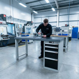 Workbench with drawer casing 16G, height 850 mm, Eluplan worktop, 12×20G, Worktop length: 1500mm in use