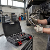 4045197955982 Holex Socket Set 1/2 inch Square Drive 20 Pieces Carrying Case Plastic Inlays Holex 630049 20 in use in garage