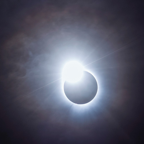 Diamond Ring Total Eclipse