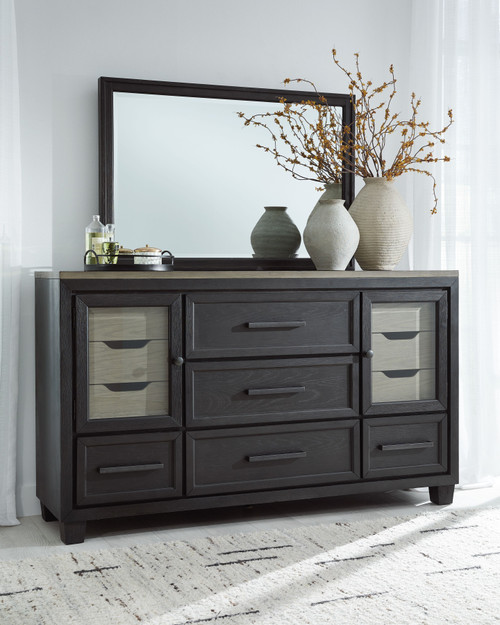 Foyland Black/Brown 7 Pc. Dresser, Mirror, Queen Panel Storage Bed, 2 Nightstands