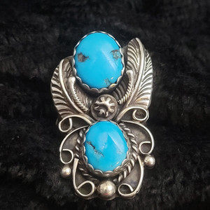 Size 9
Sterling Silver Ring with 2 Turquoise Stones,
by HY