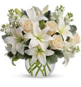 Christmas Flower Arrangements: What’s in Season and On Trend