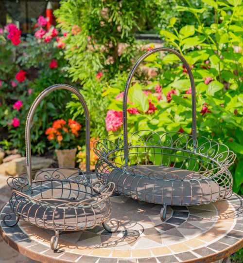 Freestanding Garden Baskets in Verdi Green “Stephania”