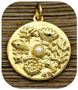 20x19mm Brass Seaside Round Pendant w/Faux Pearl Accent, Gold