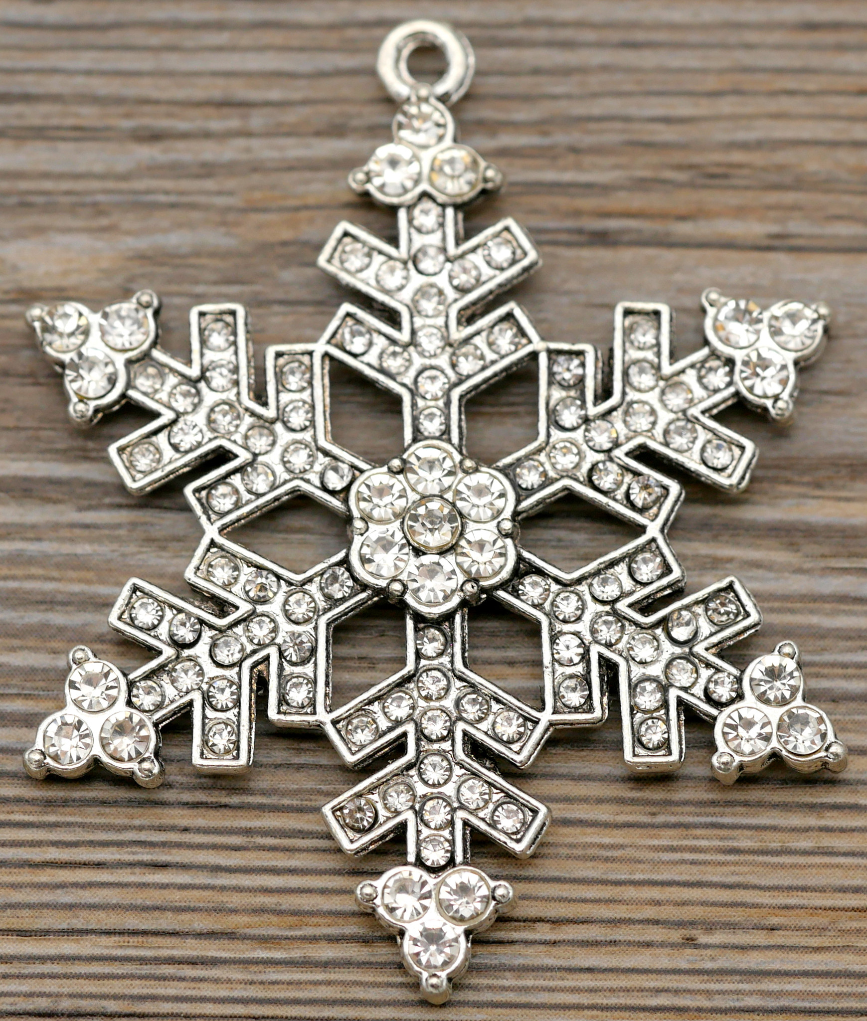 55x45mm Rhinestone Snowflake Pendant, Antique Silver - Bead Box Bargains