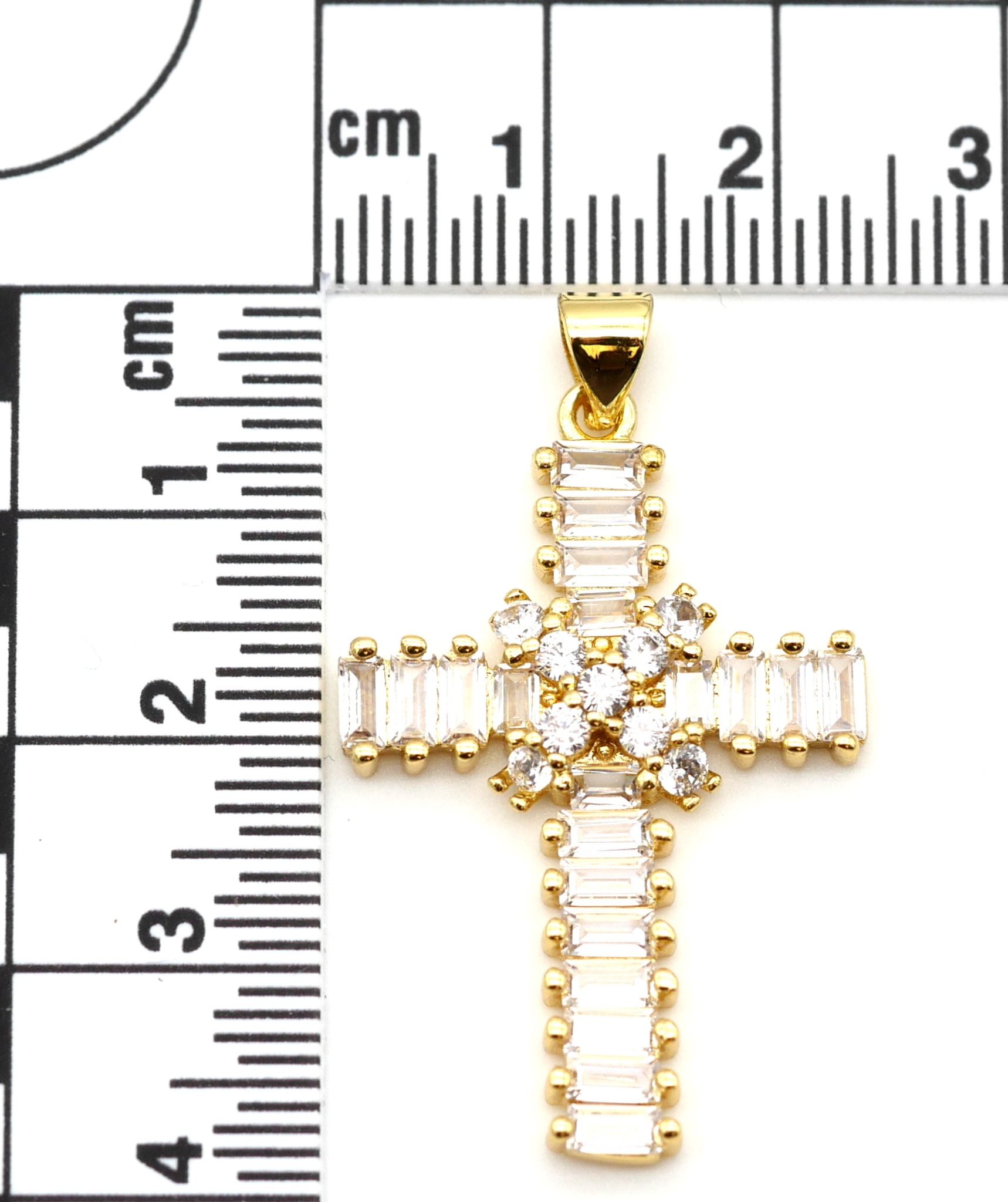 Sparkling Cross Pendant