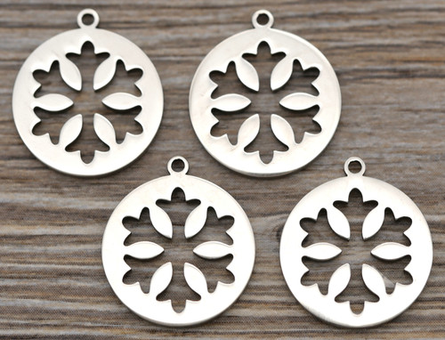 4pc 18x16mm Stainless Steel Snowflake Cutout Round Charms