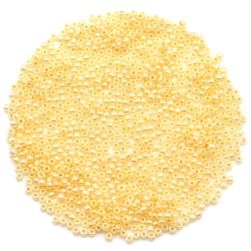 10-Gram Bag of TOHO Round 11/0 Glass Seed Beads, Ceylon Custard