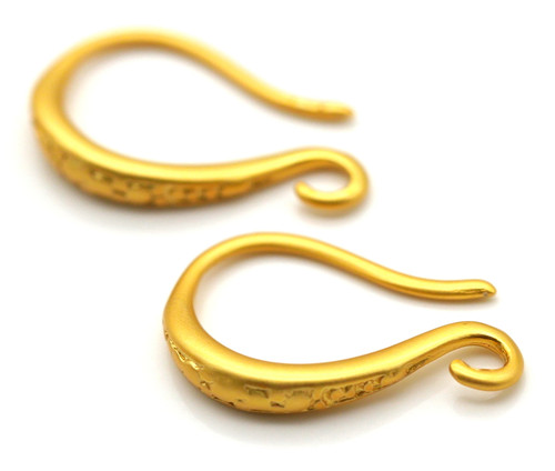 2pc (1 Pair) 15x9mm 18k Gold-Plated Brass Matte Textured Hook Earwires