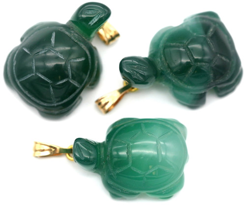 Approx. 22x14mm Hand-Carved Green Agate (Dyed/Heated) Turtle Pendant