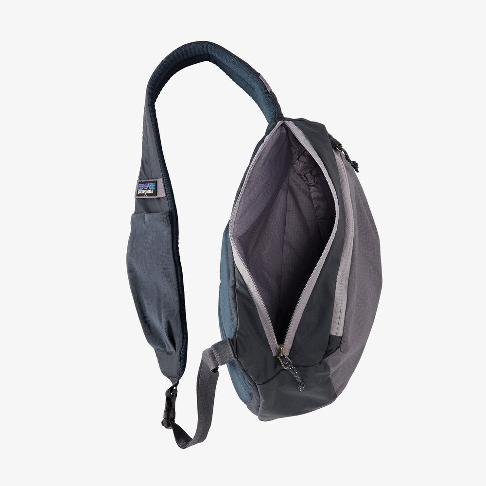 smokey violet patagonia sling bag Atom 8L and the larger front pocket keeps a phone or other frequently used item close at hand Ultralight Black Hole Sling -