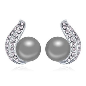 Austrian Crystal and Pearl Fashion Design Platinum Plated Stud Earrings - Gray A392-crea0403