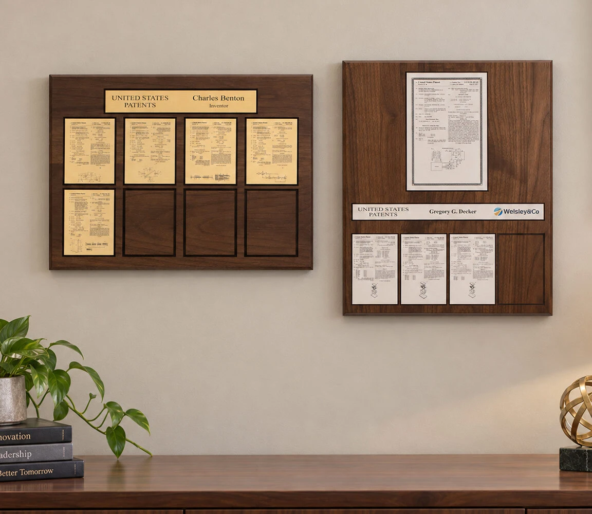 Personalized perpetual patent plaques designed to grow with an inventor's portfolio