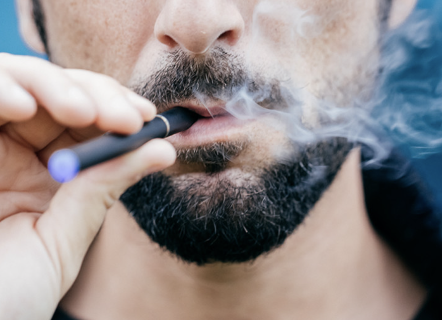 A Step-by-Step Guide to Transitioning from Smoking to Disposable Vapes