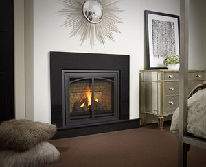 Regency Panorama P33 Small Traditional Gas Fireplace