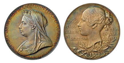1087260 GREAT BRITAIN. Victoria. (Queen, 1837-1901). 1897 AR Medal. NGC MS66 Matte.  By G.W. de Saulles after T. Brock and W. Wyon. Edge: Plain. 55mm. VICTORIA ANNVM REGNI SEXAGESIMVM FELICITER CLAVDIT XX IVN · MDCCCXCVII ·. Crowned and veiled old...