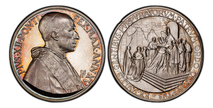 1087285 VATICAN CITY. Pius XII. (Pontiff, 1939-1958). An XV (1953) AR Medal. PCGS SP65.  By Aurelio Mistruzzi. Edge: Plain. PIVS XII PONTI - FEX MAXIMVS ANN XV. Bust, right; signed in right field / EX MVLTIS GENTIBVS PVRPVRATORVM PATRVM ORDO COMPL...