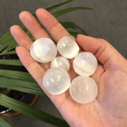 Bag of Selenite Tumblestones 100g (Morocco)