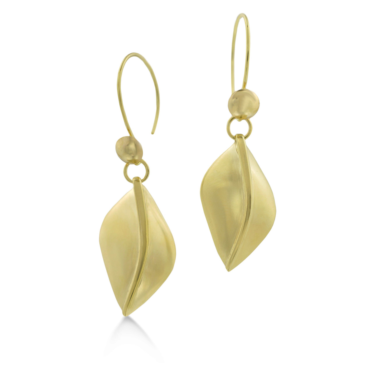 Golden Leaf Shaped Ear Stud by FashionCrab® 