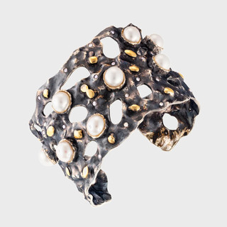 Pearl Cuff Bracelet from Brenda Smith | Oxidized Sterling Silver and 14 Karat Yellow Gold with 0.84 Carats Diamonds and cultured Freshwater Pearls