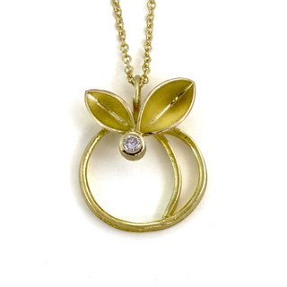 Twirling Leaves Pendant by Liaung-Chung Yen | 18 Karat yellow gold with diamond accents