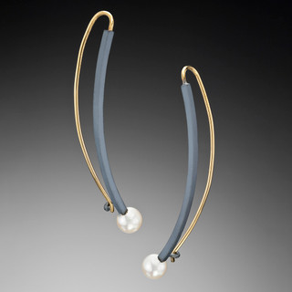 Oxidized Pearl Face Framers from Ilene Schwartz | Oxidized Sterling Silver and 18 Karat Yellow Gold | Pearls