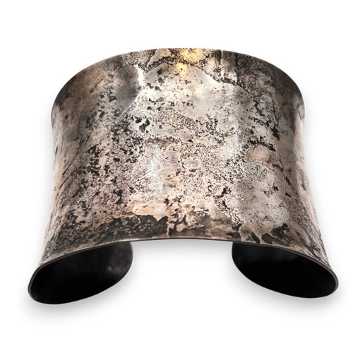 Kasumi Cuff | Steel, Bronze | Handmade Art Jewery by Bette Barnett