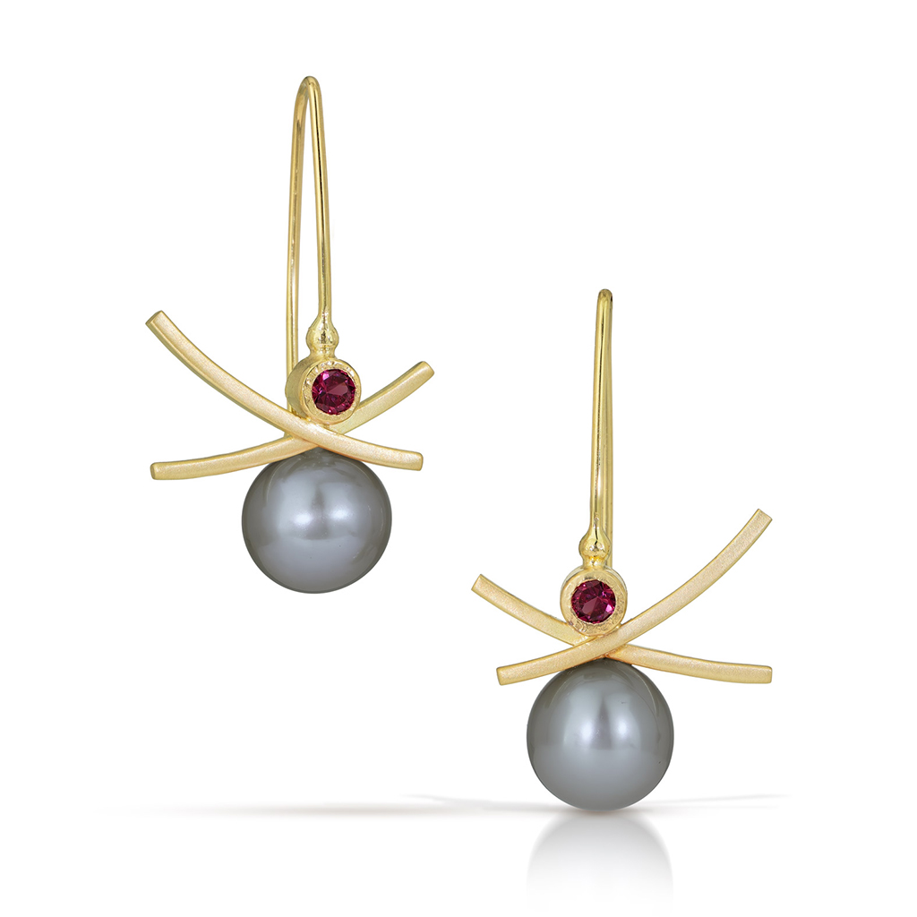 Modern Pearl Earrings | Fine Art Jewelry by Ilene Schwartz