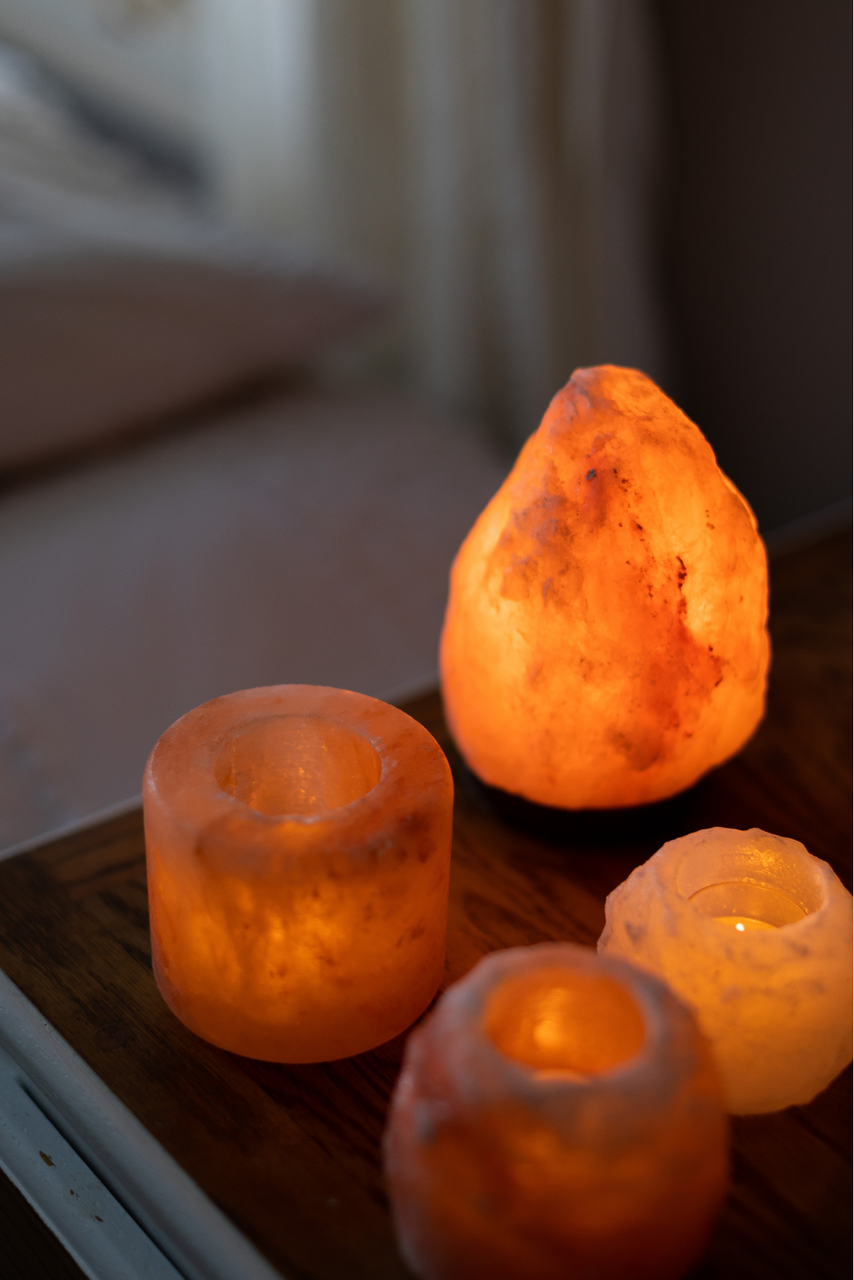 himalayan salt lamp MEDIUM | Aloha Bay | Eco Candle Co.