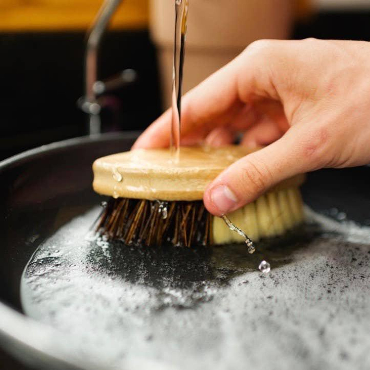 Bamboo + Sisal + Coconut Cleaning Brush