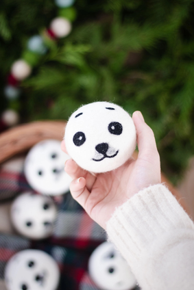 eco dryer ball BABY SEAL