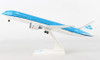 Skymarks KLM Boeing 787-9 with Gear Scale 1/200 SKR945