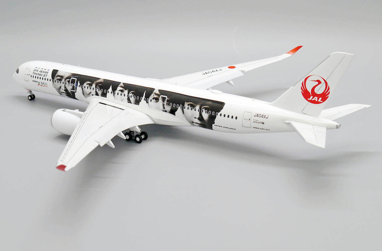 JC Wings JAL Japan Airlines Special Livery Airbus A350-900 Flap