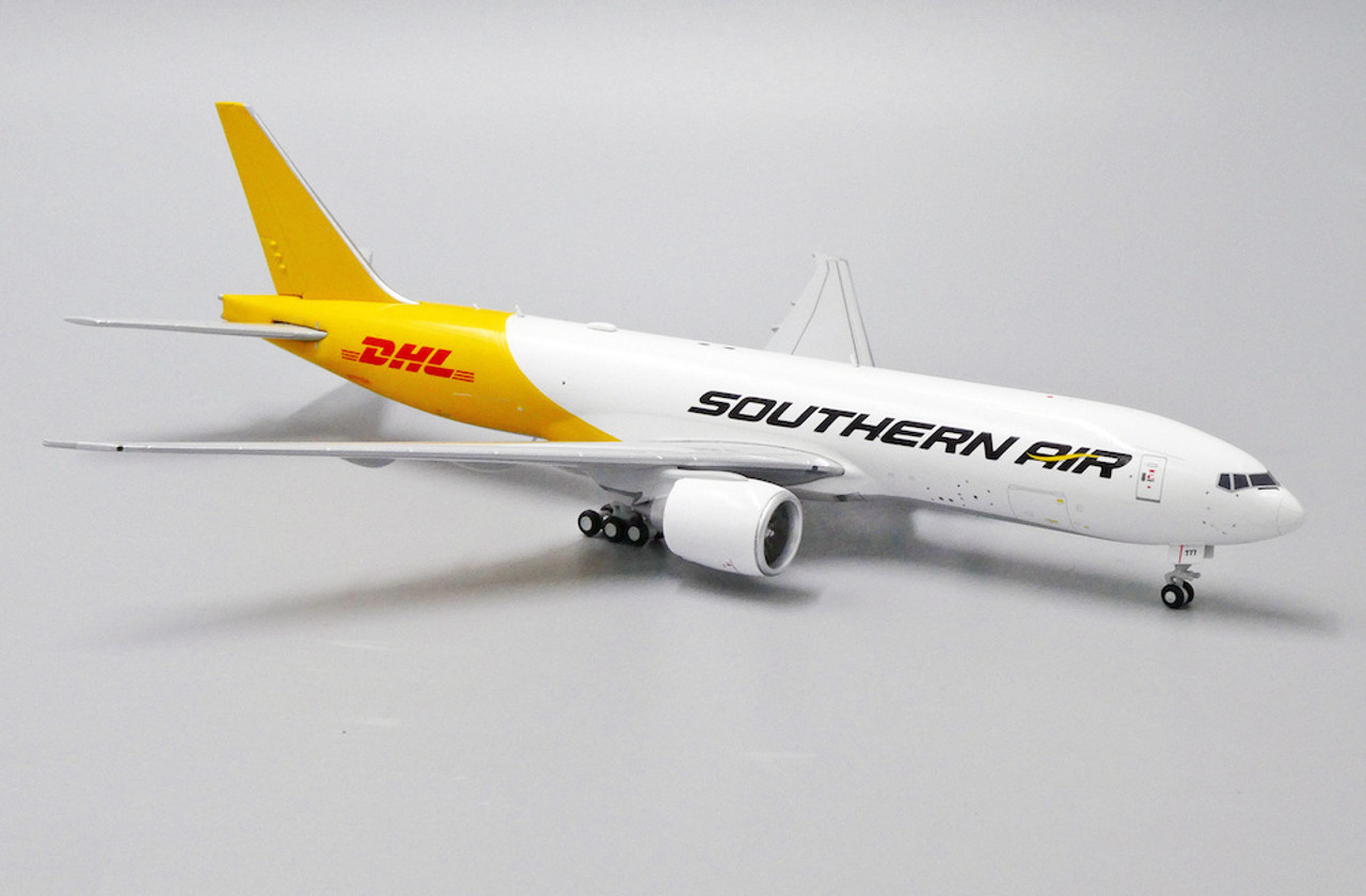 JC Wings Southern Air / DHL Boeing 777-200LRF N777SA Scale 1/400