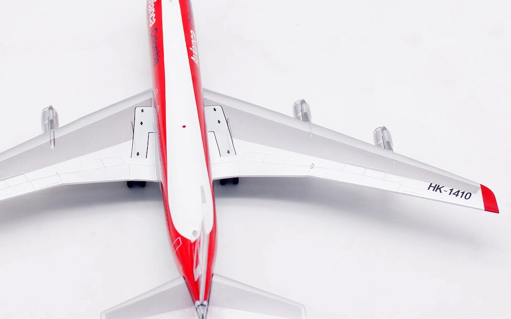 Inflight 200 Boeing 707-359B Avianca HK-1410 Polished with Stand 1