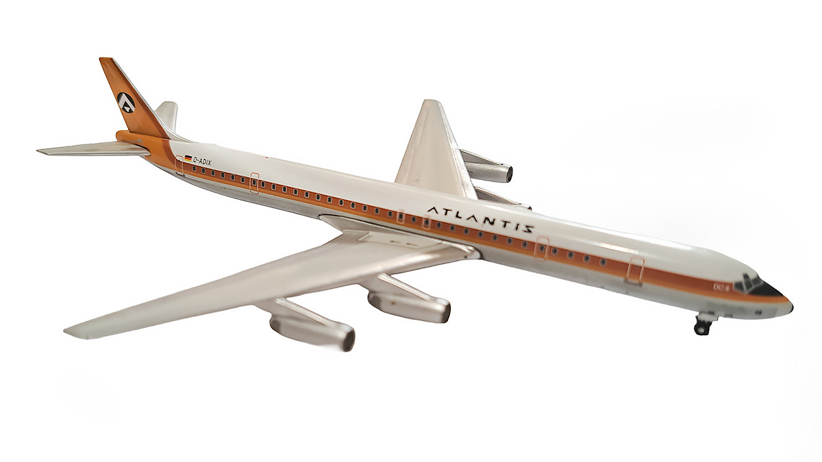 AeroClassics Atlantis Douglas DC-8-63 D-ADIX Scale 1/400 ACDADIX