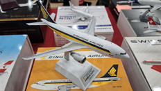 WB Models Airbus Singapore Airlines A310-222 9V-STN with stand Scale 1/200 WBA310001