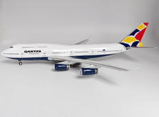 Inflight 200 Qantas Boeing 747-400 VH-BNL With Stand Scale 1/200 IF744QF0123