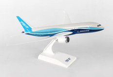 Skymarks Dreamliner 'Rollout' Colours Boeing 787 Scale 1/200 SKR187
