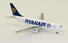 Inflight 200 Ryanair Boeing B737-200 EI-CKS With Stand Scale 1/200 WB732RA01