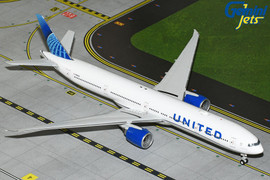 Gemini 200 United Boeing 777-300ER N2352U Flaps Down Scale 1/200 G2UAL1247F